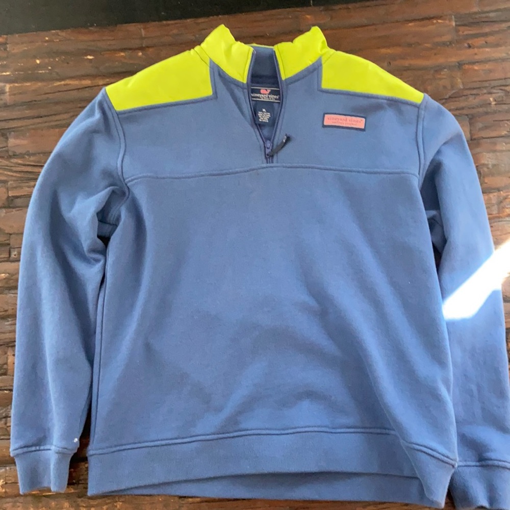 Boys vineyard vines blue and green cotton jacket